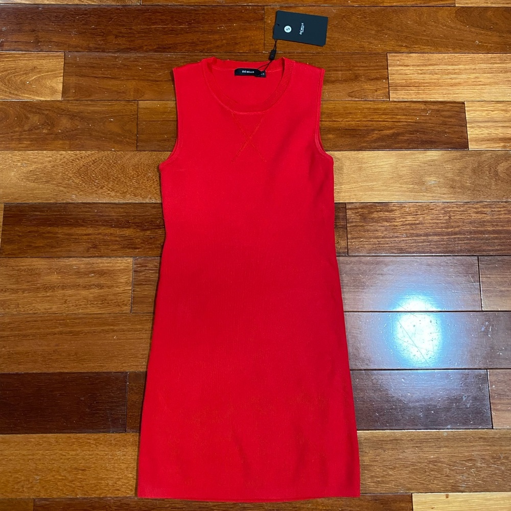 Red bodycon dress